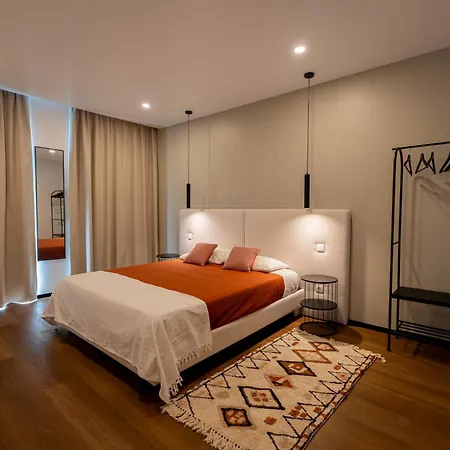 Apartment Essence - Garden & Ribeira Grande